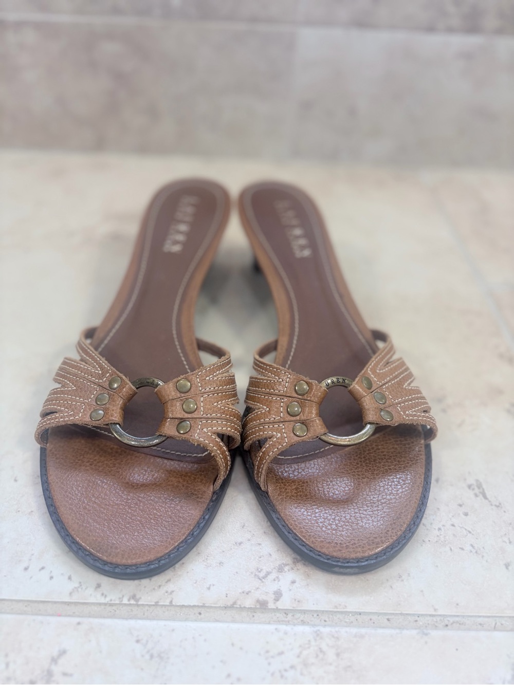 Lauren Ralph Lauren Tan Leather Ring-Detail Slide Sandals